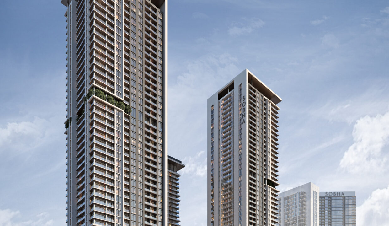 Crest Grande_Canal side view